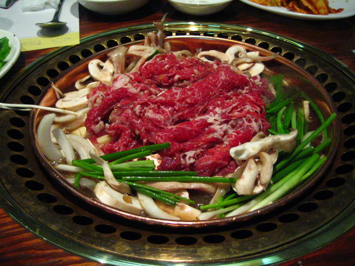 Korean.cuisine-Bulgogi-01 — Bulgogi Recipe Marinade Ratio: Soy Sauce and Sugar, No Pear Needed