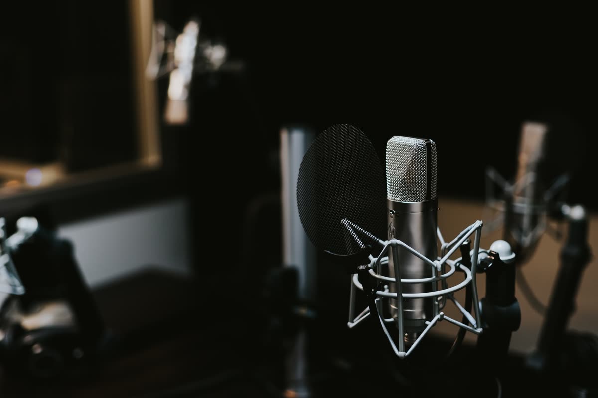Silver and black studio microphone condenser — How to get better at singing K-pop: what to train first