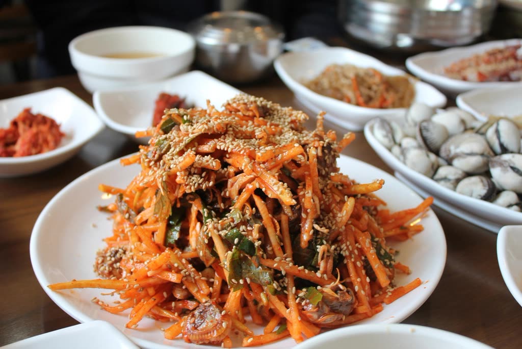 Free Korean cuisine image — How much sodium is in kimchi?