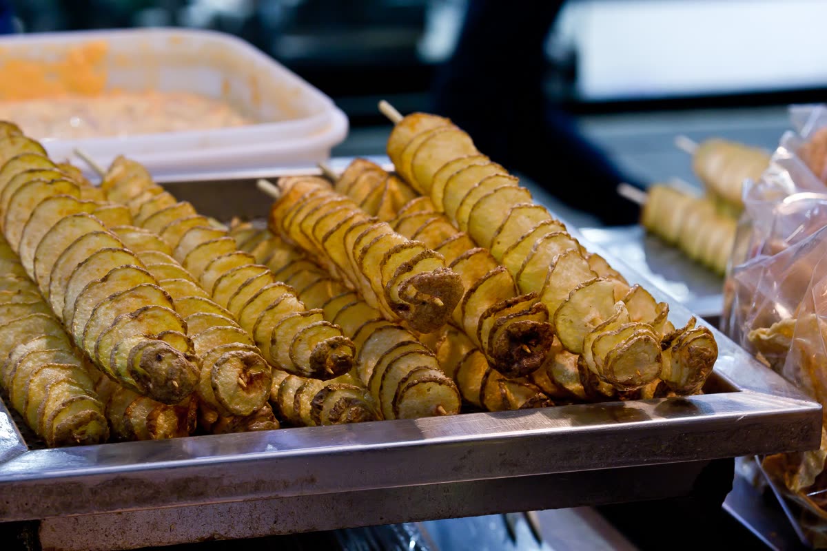 Tornado gamja (Seoul street food) tornado potato — Jongno 3-ga food: the four eating zones within one walk
