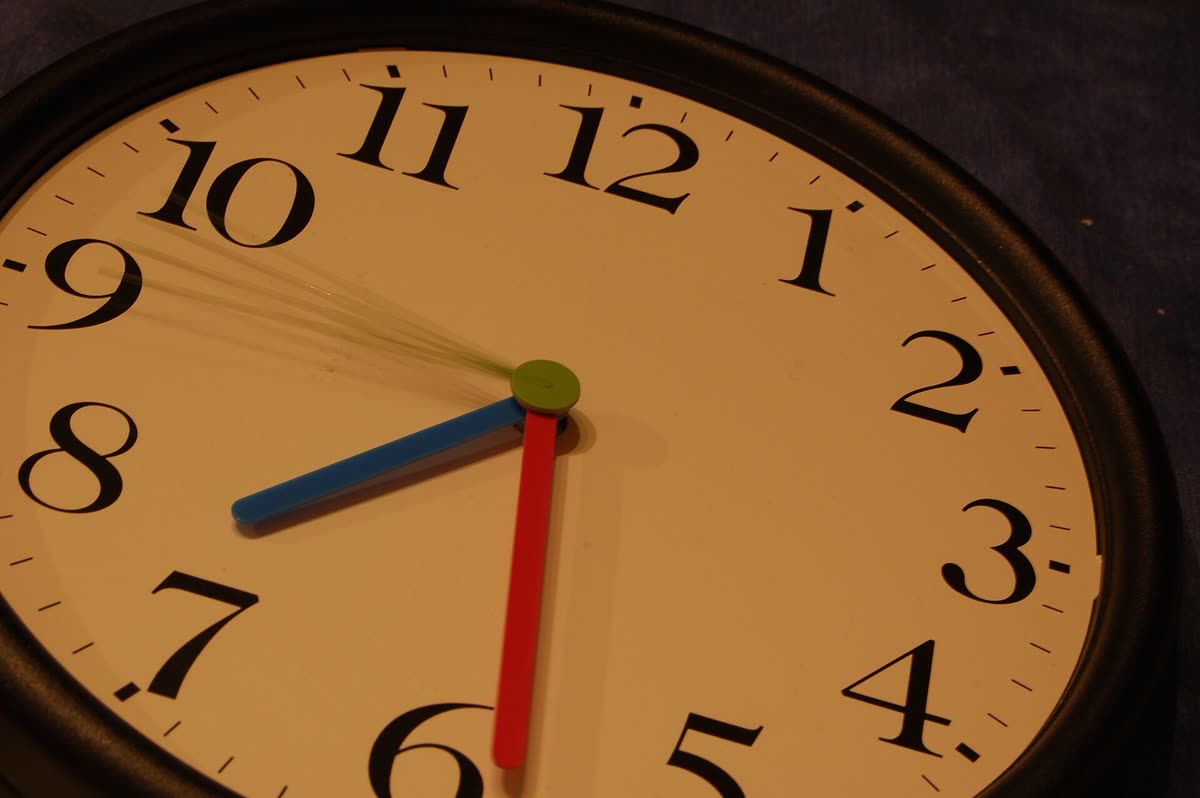 Clock-longtime — What time does the finale air in KST?