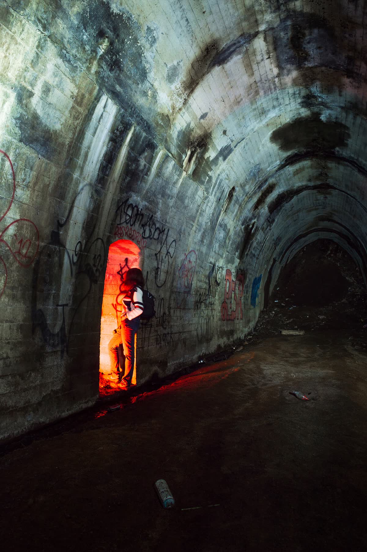 Exploring abandoned train tunnel (Brisbane) 3 — 줄거리: 7개 도시, 7가지 임무, 단 한 명의 생존자