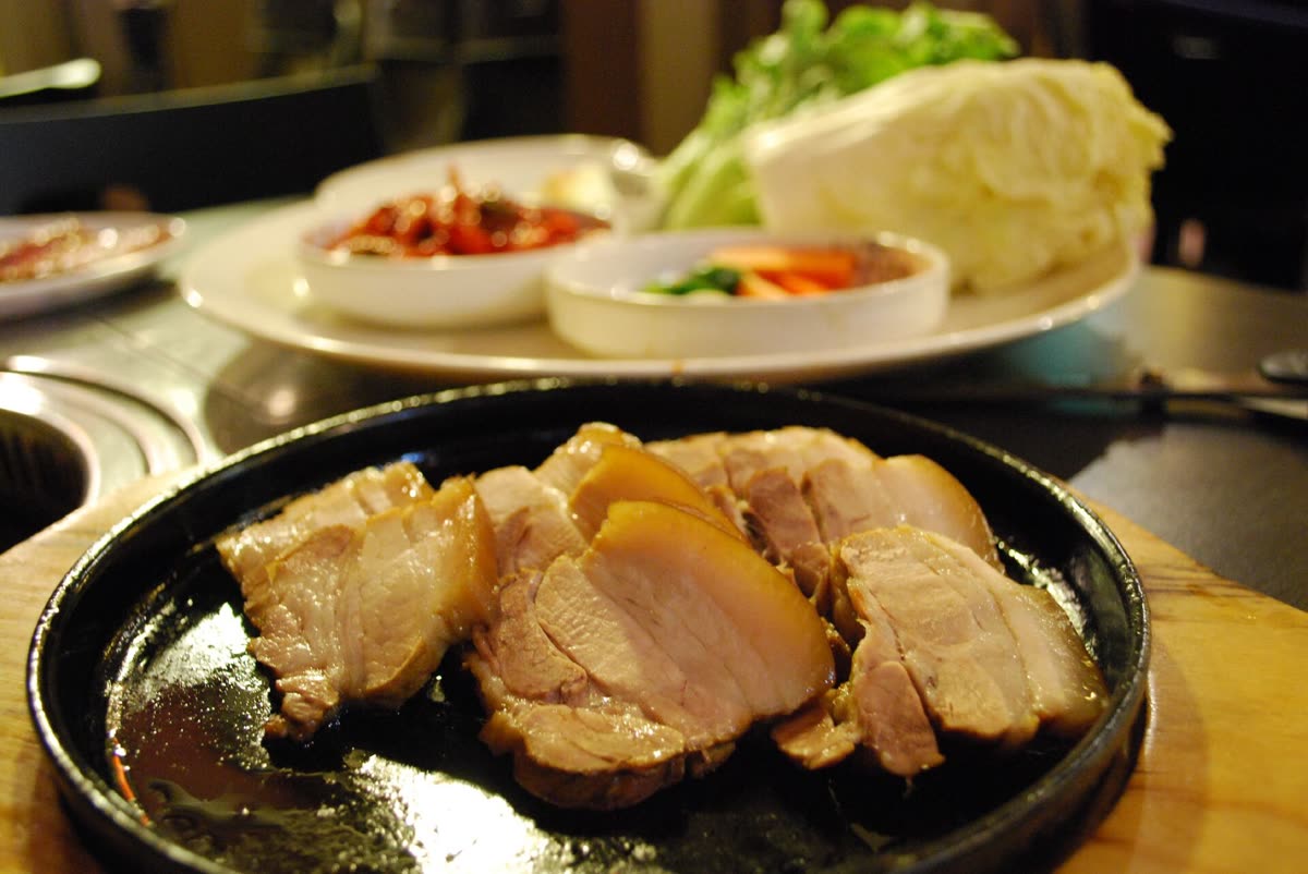 Sliced pork belly - Bo Ssam Boiled Pork Belly - Sydney Madang Restaurant AUD27 small — Samgyeopsal vs daepae samgyeopsal vs cha-dol-baegi