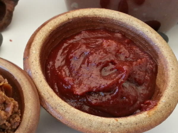 Gochujang (chilli paste) 2 — Korean fried chicken recipe gochujang: the ratio and the two-fry method