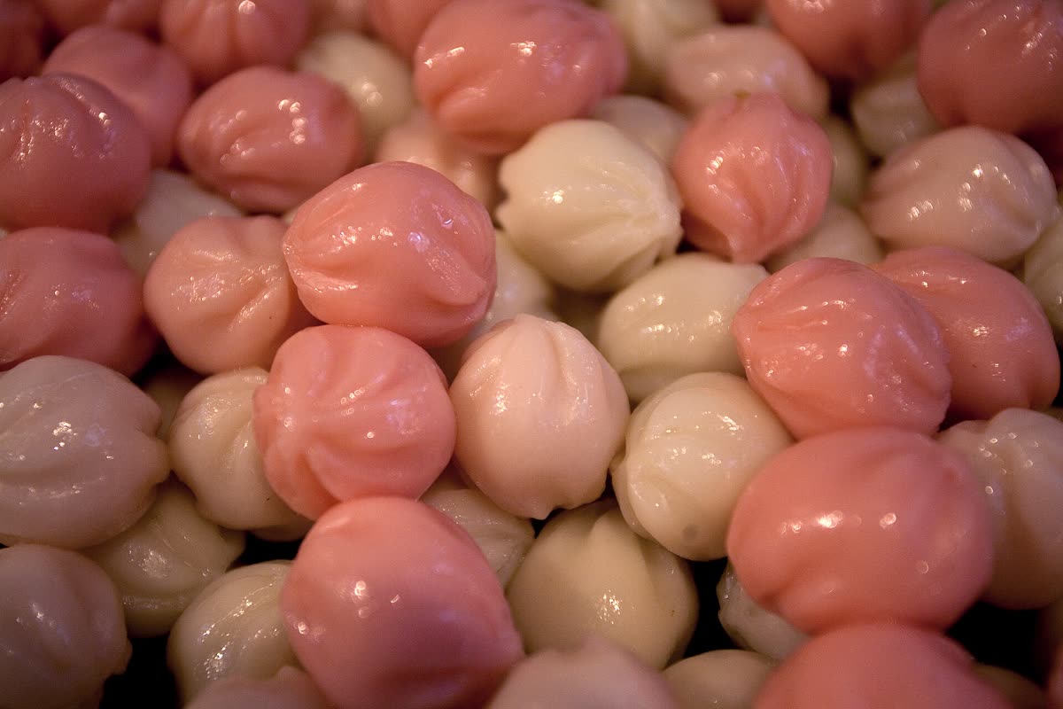 Korean.dessert-Tteok-Songpyeon-Kkultteok.01 — Korean rice cake dessert trend: why tteok became an everyday dessert