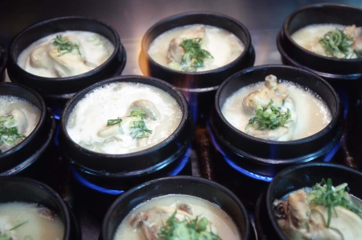 Ginseng Chicken Soup — Samgyetang recipe: why hot soup in hot weather (iyeolchiyeol)