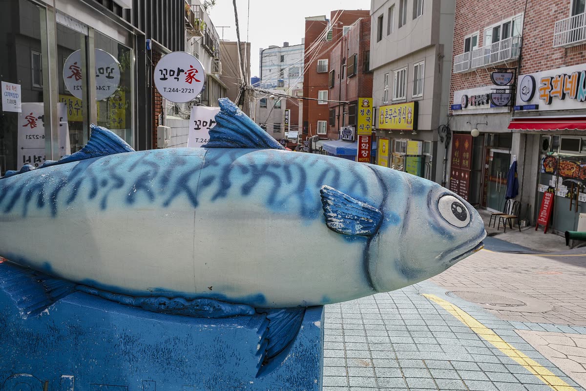 Busan South Korea Republic of Korea ROK Daehan Minguk (45749121921) — Fitting the Bridge into a Day in Busan