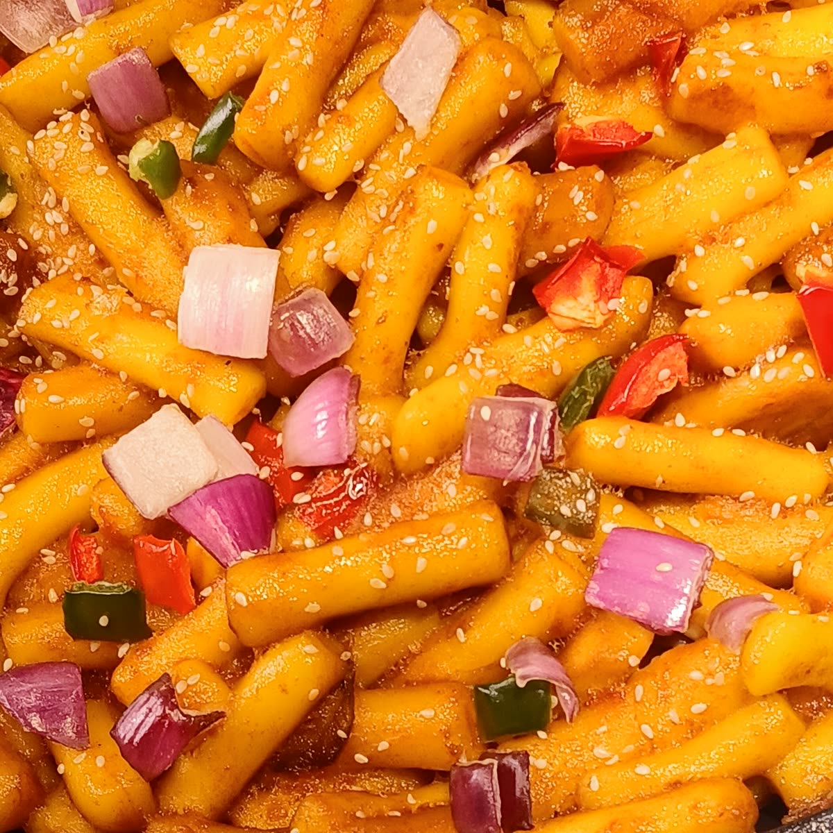 Korean rice cake (tteokbokki) — Easy Tteokbokki Recipe Without Fish Cakes: the 4-Ingredient Base
