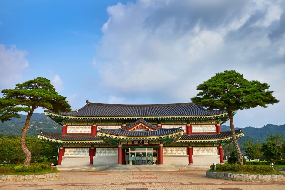 Historical Site of Wangin (왕인박사 유적지) — Getting to the Historical Site of Wangin From Seoul